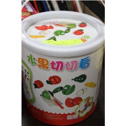 KAIYE TOY FRUIT AND VEGGIE SET