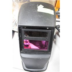 SOLAR POWERED AUTO DIMMING WELDING HELMET