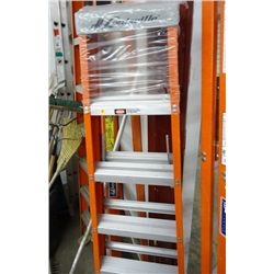 Louisville 6' Fiberglass Step Ladder