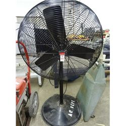 Pedestal Fan - Dayton