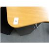 Image 2 : Black Base, Cherry Top Manicurist Station - No Shipping