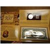 Image 1 : 2001-D AMERICAN BUFFALO COIN & CURRENCY SET