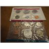 Image 2 : 1972 US MINT SET (UNC) P/D/S (WITH ENVELOPE)