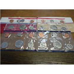 1986 & 1987 US MINT SETS P/D (WITH ENVELOPES)