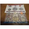 Image 2 : 1976 US MINT SET (UNC) P/D (WITH ENVELOPE)