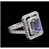 Image 2 : 14KT White Gold 2.19ct Tanzanite and Diamond Ring