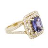 Image 2 : 14KT Yellow Gold 3.24ct Tanzanite and Diamond Ring