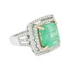 Image 2 : 14KT White Gold 11.12ct Emerald and Diamond Ring