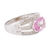Image 2 : 14KT White Gold 3.79ct Pink Topaz and Diamond Ring