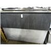 Image 1 : 1800 Lb. Ice Bin