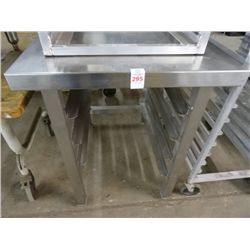 S/S Equipment Stand w/Backsplash