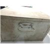 Image 4 : VINTAGE METAL BOX MILITARY? INDUSTRIAL?