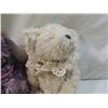 Image 4 : LOT 3 FANCY COTTAGE COLLECTIBLES BEARS