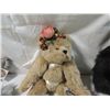 Image 3 : LOT 3 COTTAGE COLLECTIBLES BEARS BY GANZ