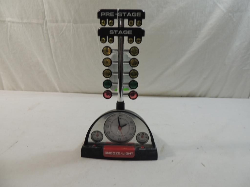 DRAG RACING ALARM CLOCK