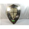Image 1 : METAL ARMOR SHIELD WITH CREST