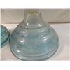 Image 2 : LOT 2 VINTAGE HURRICANE OIL LAMPS