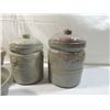 Image 2 : LOT 4 CERAMIC POTTERY BOWLS & CANISTERS