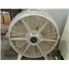 Image 3 : THE WIND MACHINE FLOOR FAN