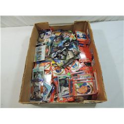 2000+ MISC BASEBALL PLAYER CARDS LOOSE