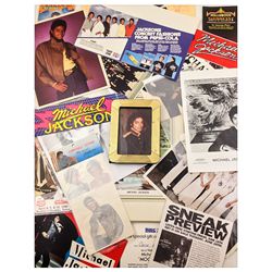 MICHAEL JACKSON ASSORTMENT OF EPHEMERA AND MEMORABILIA