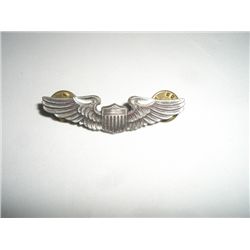 WWII US AIR FORCE OFFICERS *PILOT* BADGE *HEAVY*!! BADGE CAME OUT OF SAFE!!