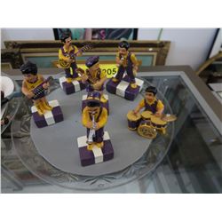 6 Hand painted die-cast figurines