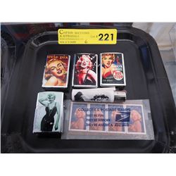 5 Marilyn Monroe novelty lighters