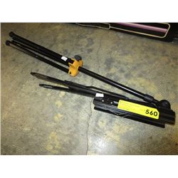 Collapsible music stand