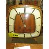 Image 1 : Mid century Hermle clock