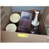 Image 1 : Assorted household goods