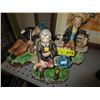 Image 1 : 3 Glazed ceramic statues