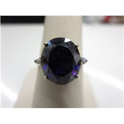 3 CT Amethyst solitaire ring with 2 side Diamonds