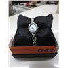 Image 2 : Gloria Vanderbilt designer watch - works