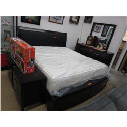 NEW - 5 Piece King size bedroom suite