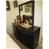 Image 3 : NEW - 5 Piece King size bedroom suite
