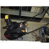 Image 1 : Gas powered 21" snow thrower