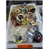 Image 1 : Costume jewelry
