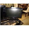 Image 1 : New Insignia 19" LED TV - Store Return