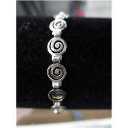 .925 Silver swirl design Estate bracelet