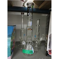 3 Glass pipes