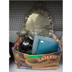 Box of silver plate. No warranty, no guarantee