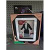 Image 1 : 2 Barbie collectibles