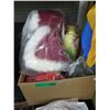 Image 1 : Decorative household objects
