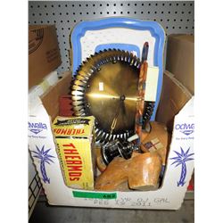 Box of vintage items
