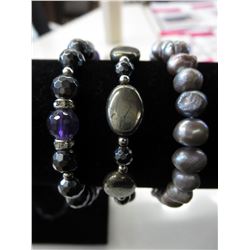3 Estate bracelets