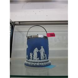 Vintage Wedgwood biscuit barrel