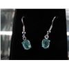 Image 1 : 2.10 CT Emerald Victorian hook earrings