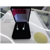 Image 2 : 2.10 CT Emerald Victorian hook earrings