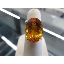 12.72 CT Golden Yellow oval cut Citrine ring